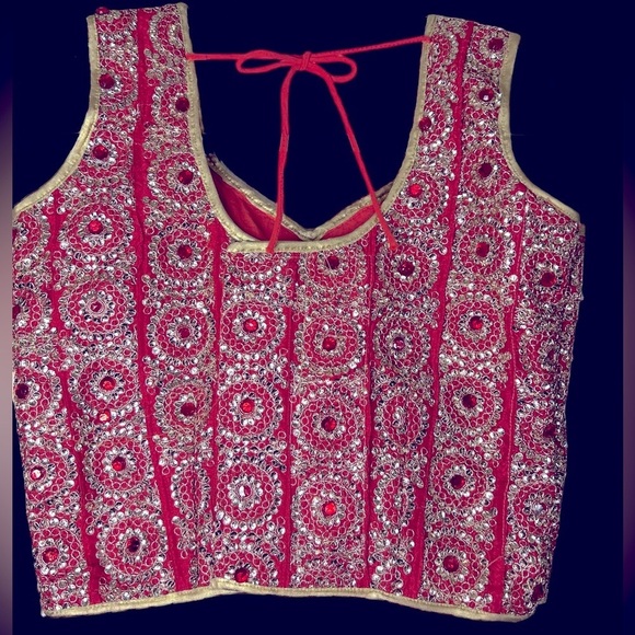 Red Indian Sequined Corset & Skirt  Sz Small  Preloved - Picture 2 of 6
